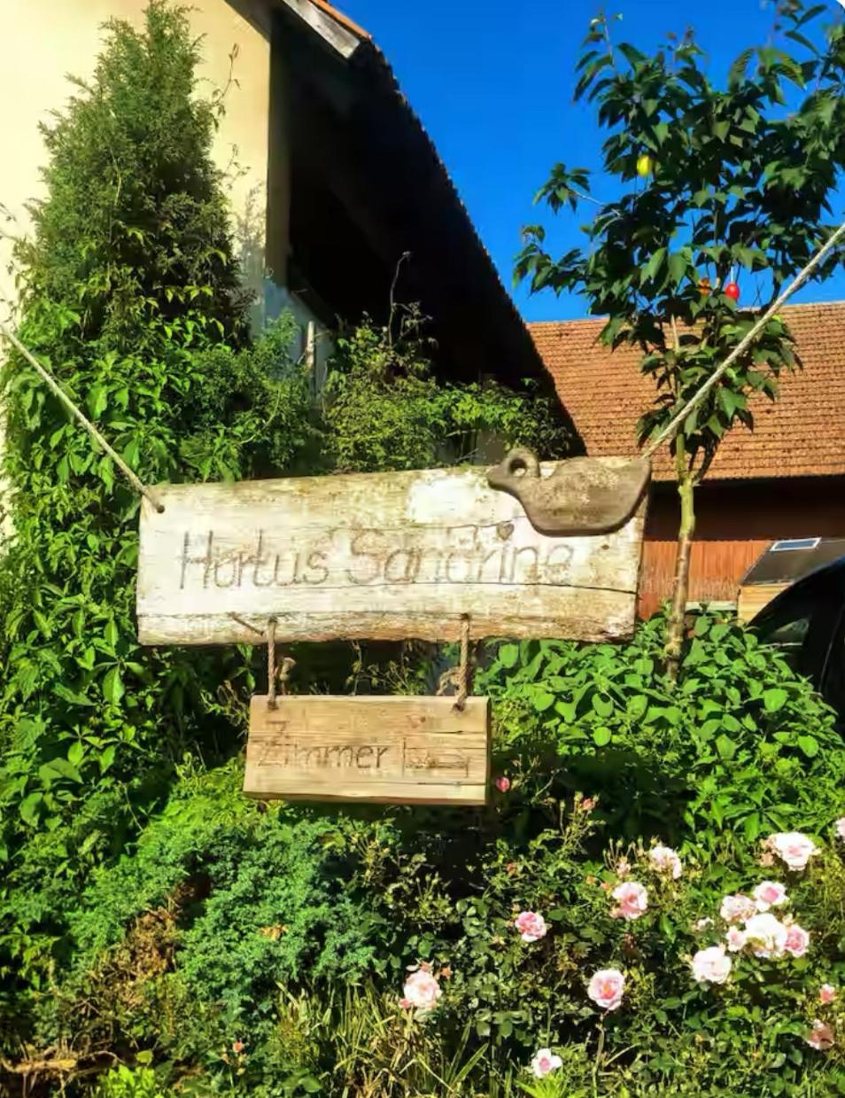 Bauernhof Gästezimmer Hortus Sandrine Gemeinschaftsbad Apartment Hausbreitenbach